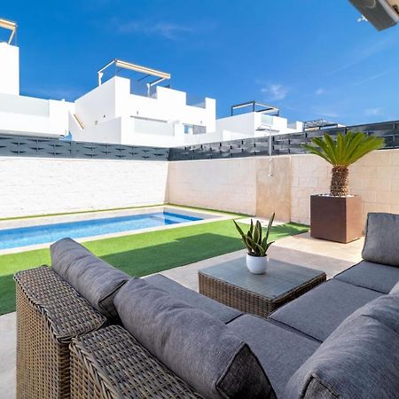 Villa Marabu Lagoon Сиудад Кесада Екстериор снимка